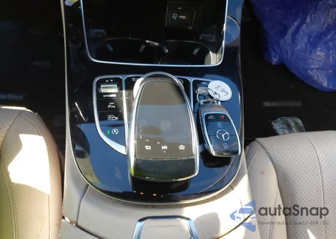 2017 Mercedes-Benz E 300 из США, поврежденный, VIN WDDZF4JB6HA151269